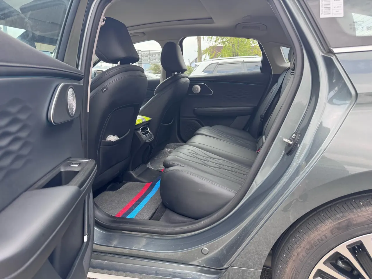 Chery 2025 Fengyun A8 1.5T 145 Luxury Automatic Gear 4