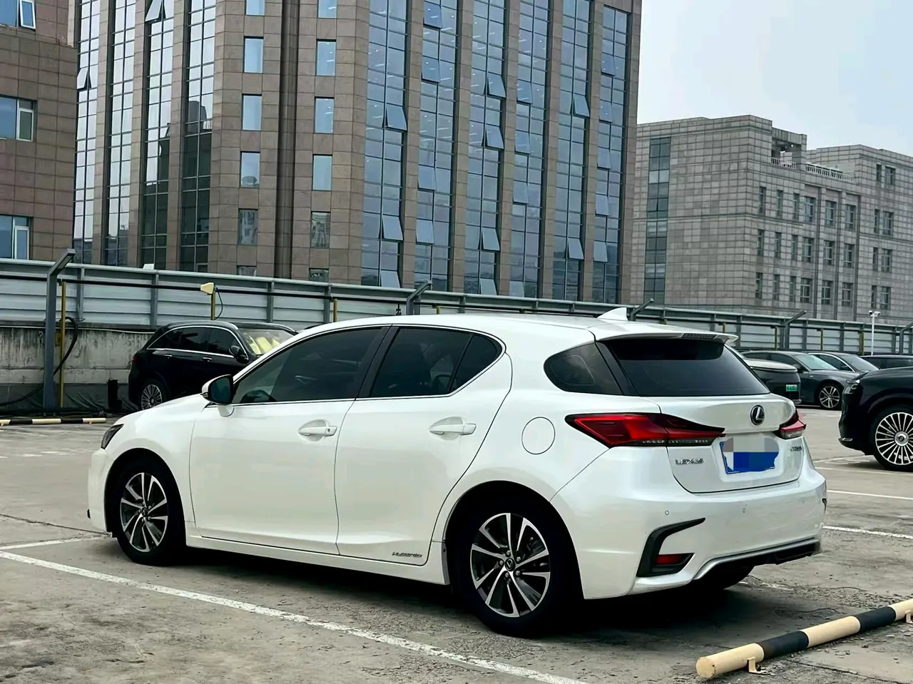 Lexus CT (Imported) 2020 CT200h 1.8 Stepless Comfort Edition Automatic Gear 3