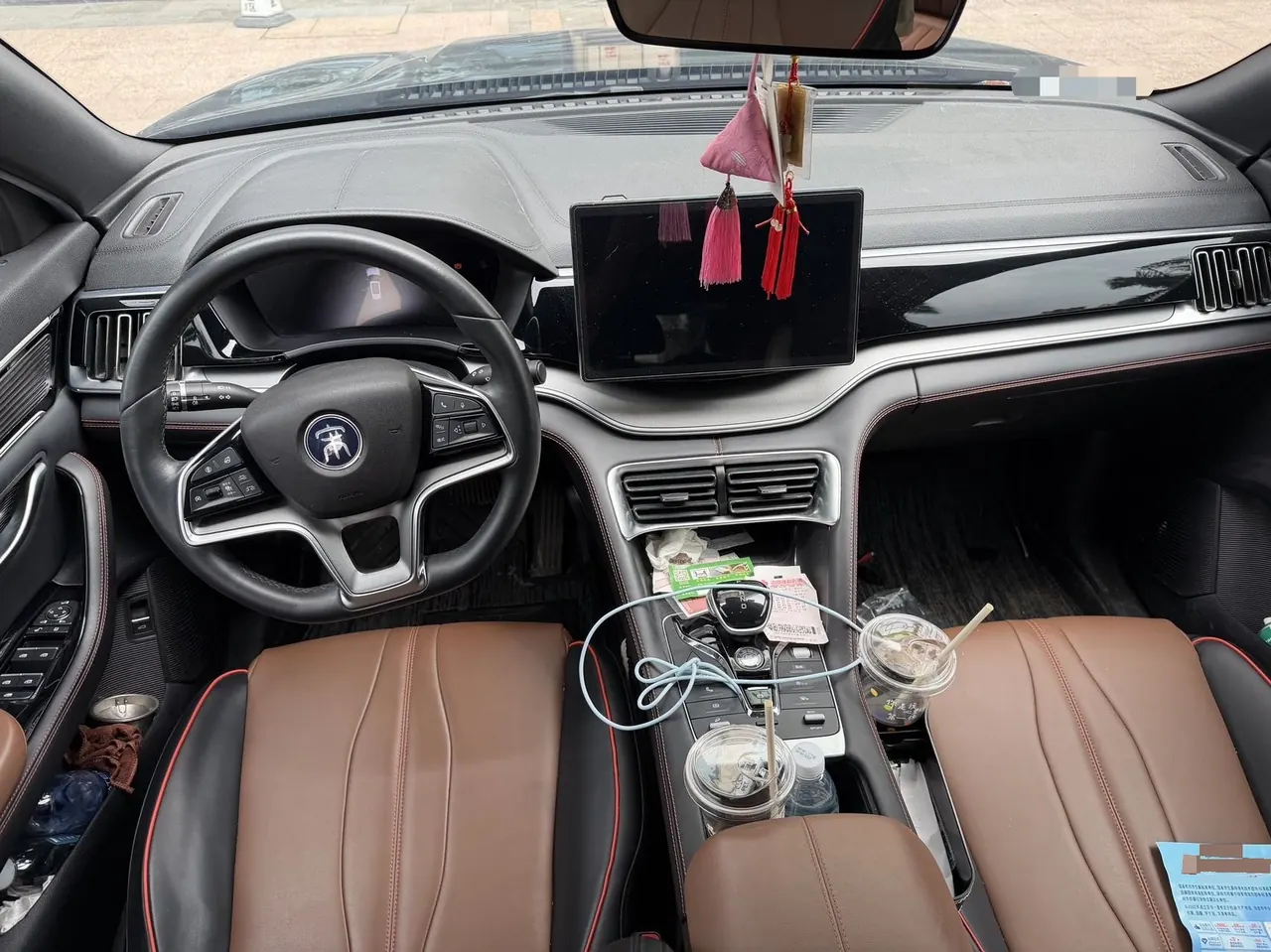 BYD 2020 Song PLUS 1.5T Flagship Automatic Gear 3