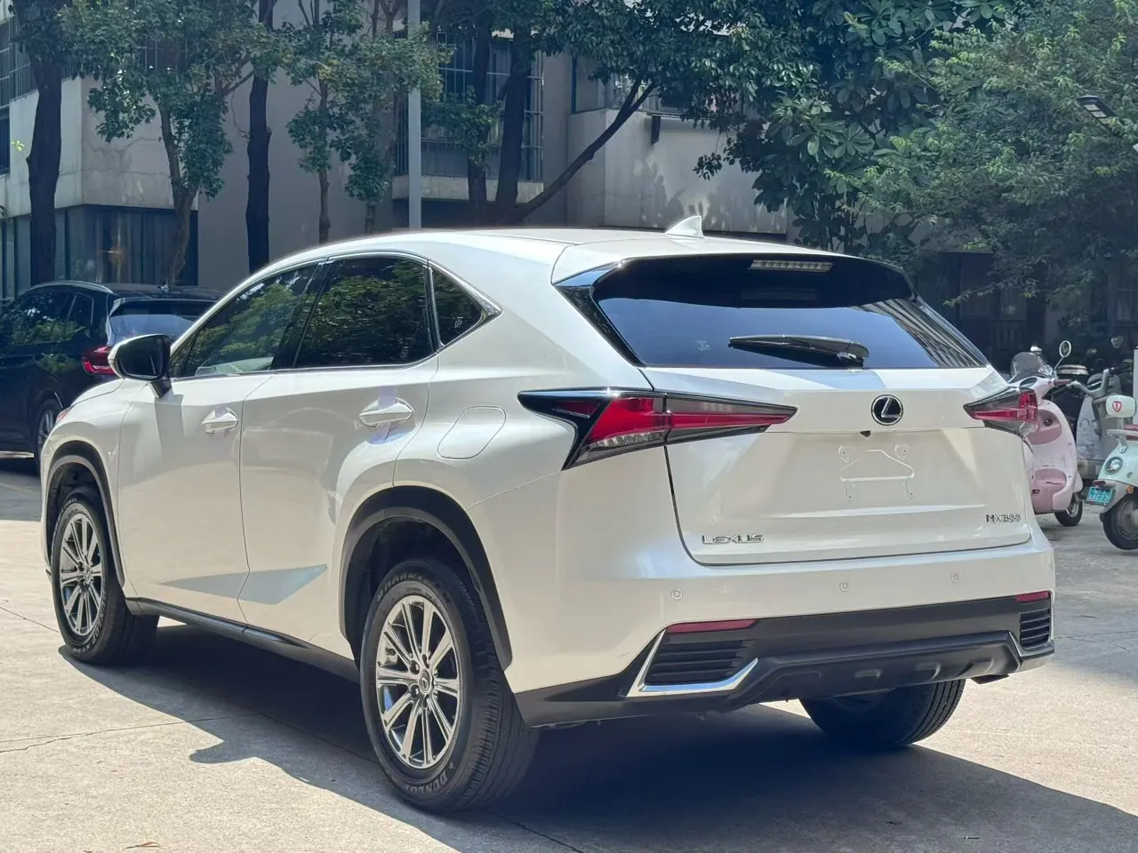 Lexus NX (Imported) 2020 NX200 2.0 Stepless Front Edition Automatic Gear 7
