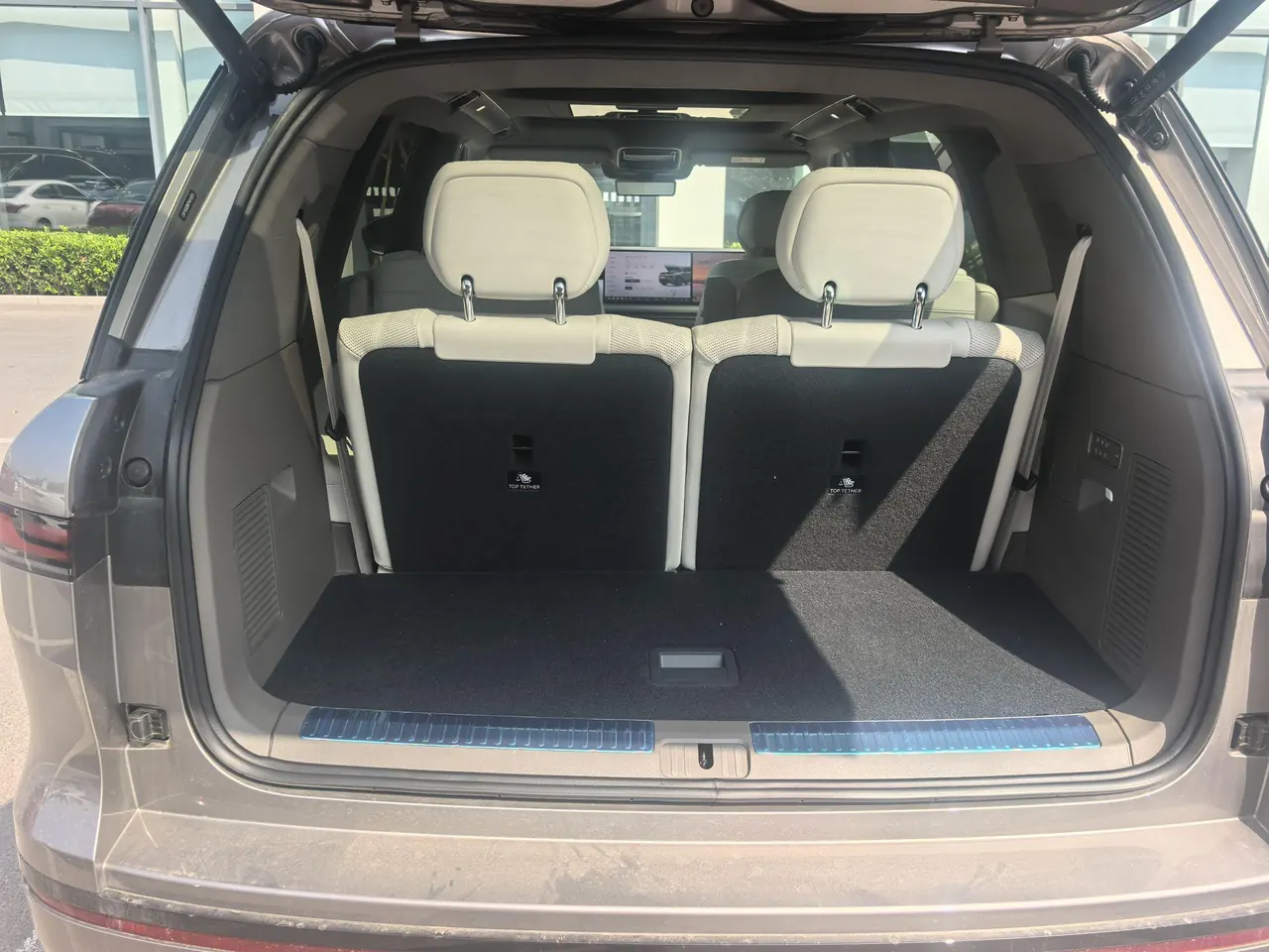 Volkswagen 2026 ID.ERA 9X Ultra 4-wheel drive automatic gear 4