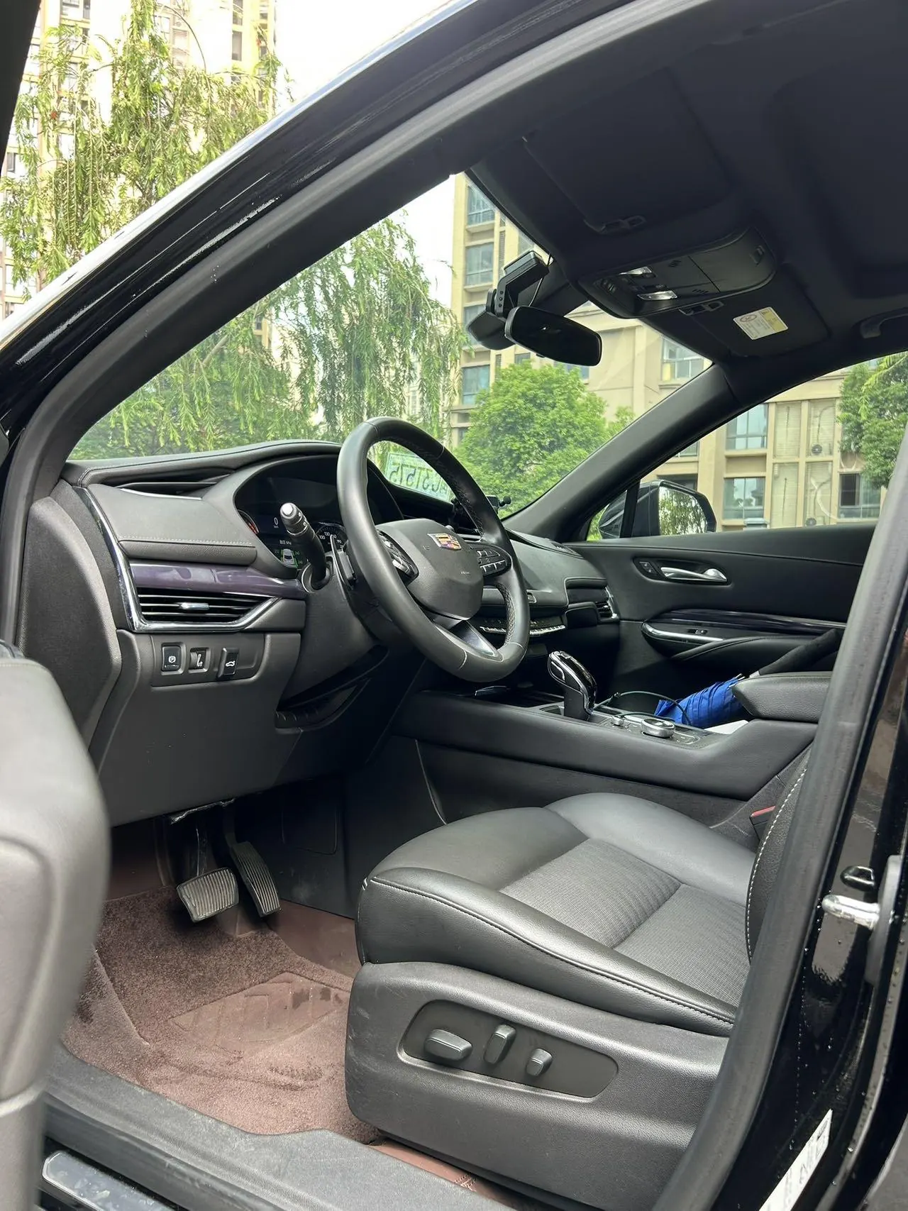Cadillac 2021 XT4 2.0T 28T Two-Drive Technical Automatic Gear 8