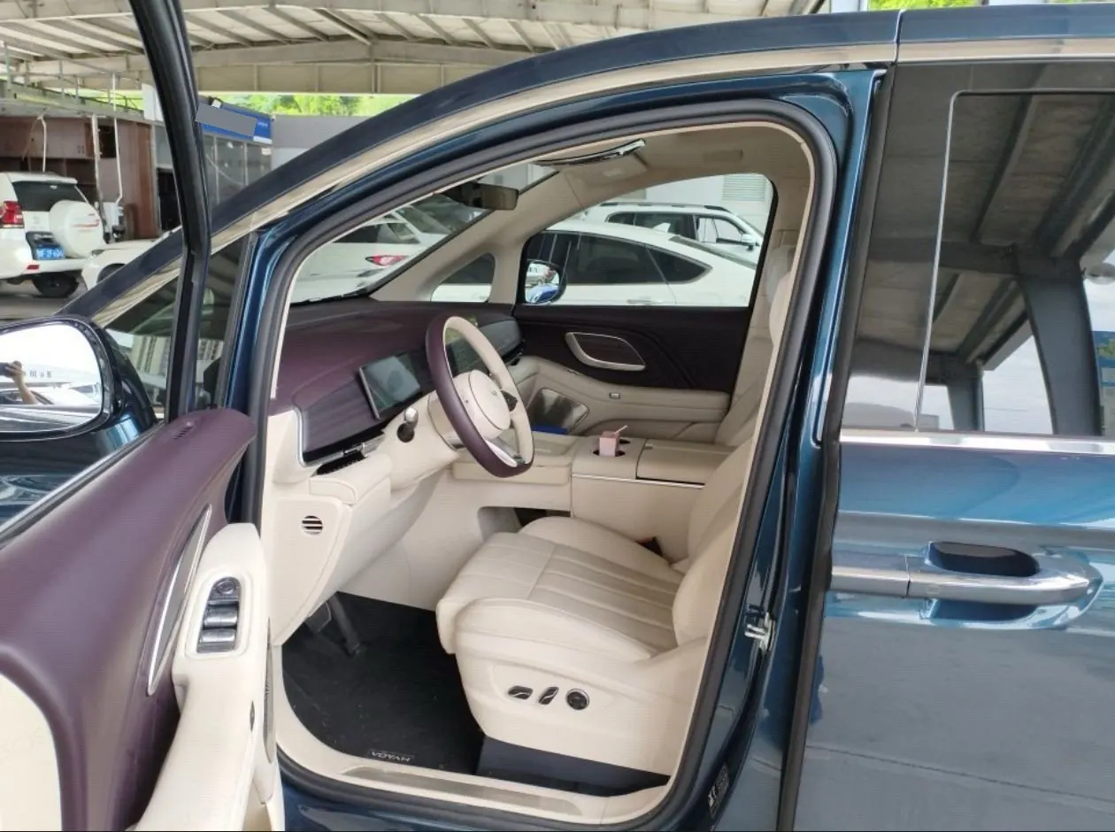 Voyah 2026 dreamers PHEV 1.5T dry kun Max automatic gear 2