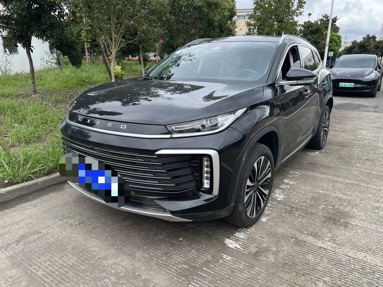 Xingtu 2024 Lingyun 2.0T 400T Two-Drive King Edition Automatic Gear - View 1