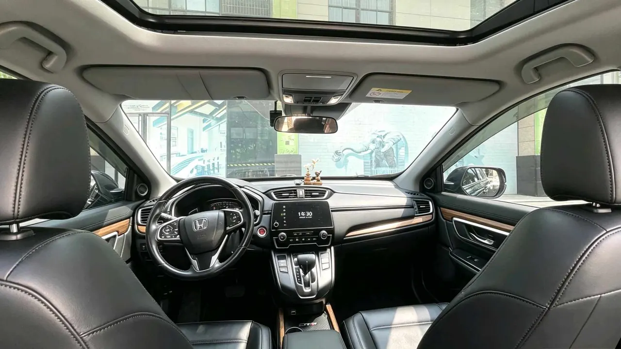Honda 2021 CR-V 1.5T Stepless 240TURBO Two-Drive Fashion Edition Automatic Gear 3
