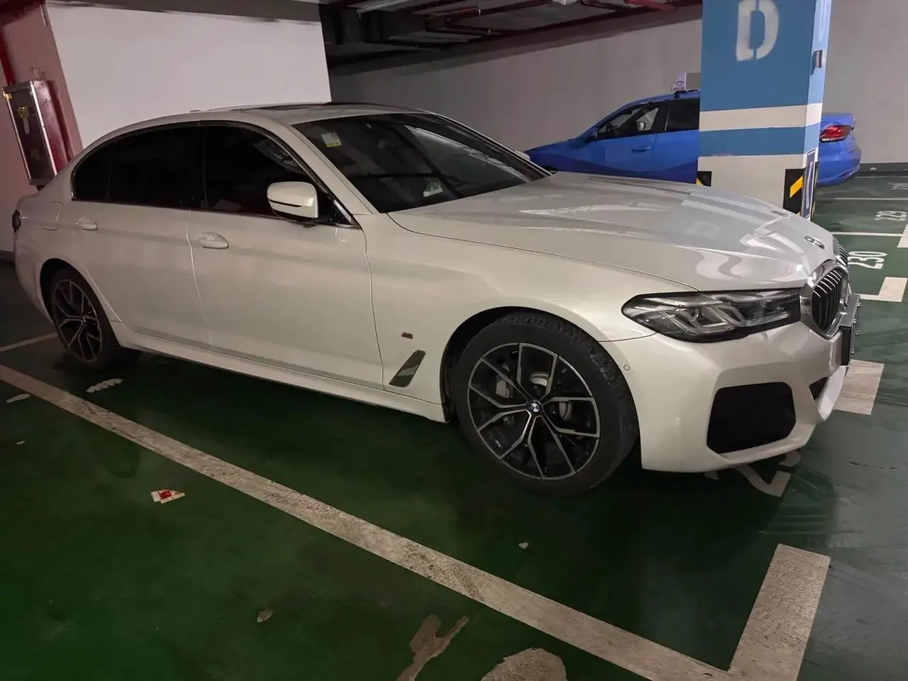BMW 5 Series 2022 530Li 2.0T Exclusive M Sports Suit (Change 3) Automatic Gear 2