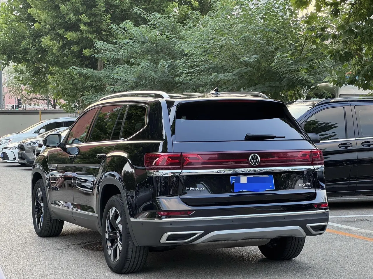 Volkswagen 2021 Tuang 2.0TSI 380TSI 4WD Respect Deluxe Automatic Transmission 3