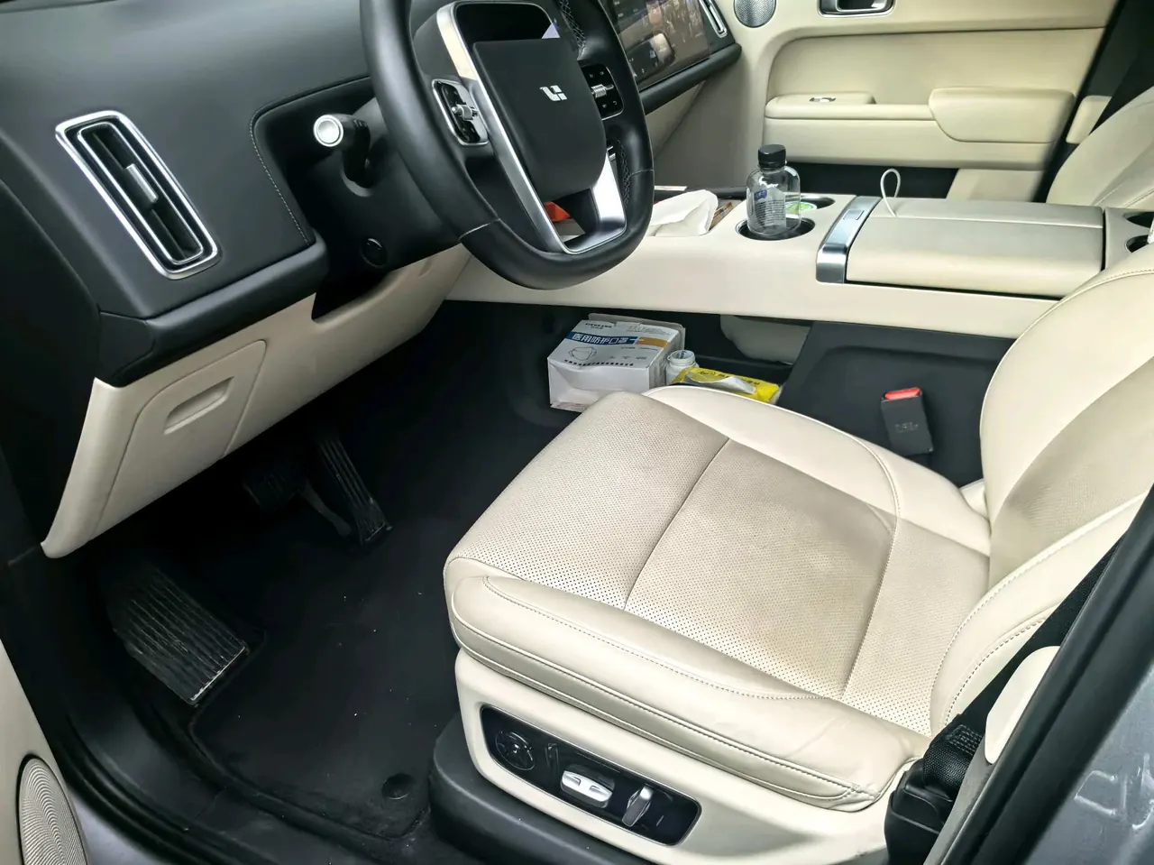 Li 2022 L9 1.5T Max Edition Automatic Gear 2