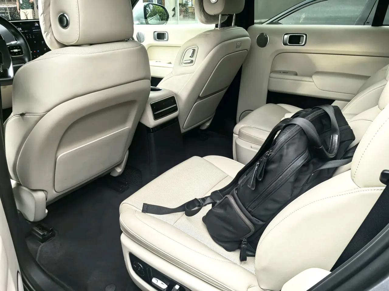 Li 2022 L9 1.5T Max Edition Automatic Gear 3