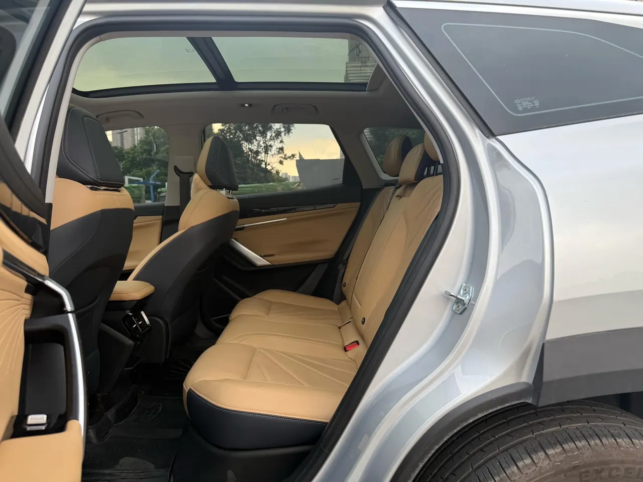 Geely 2023 Boyue L 1.5TD Honorable Automatic Transmission 9
