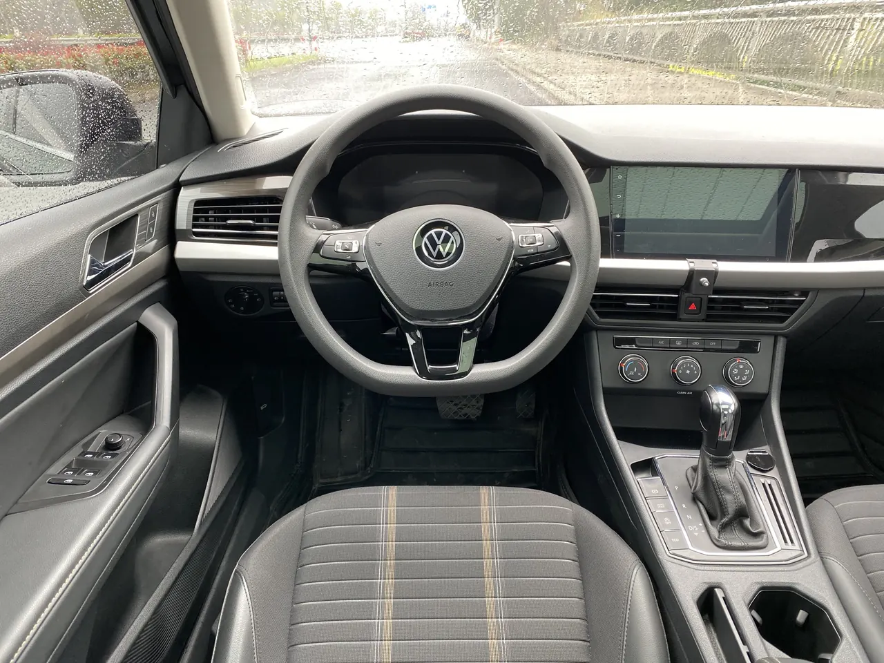 Volkswagen 2022 Lavida 1.4TSI 280TSI Comfort Edition Automatic Gear 8