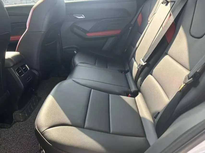 Haval 2023 red rabbit 1.5T dynamic automatic gear 8