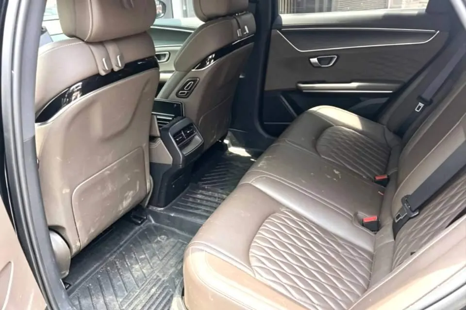 BYD 2023 Han EV 506KM Champion Edition Precursor Honorable Automatic Gear 4