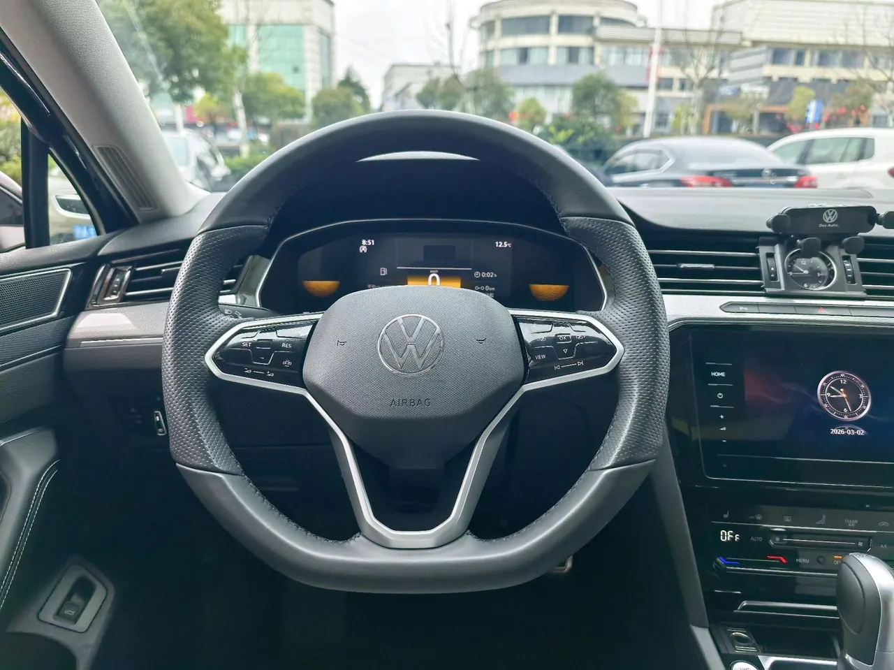 Volkswagen 2023 Magotan 2.0TSI 330TSI 2 million Commemorative Luxury Automatic Gear 3