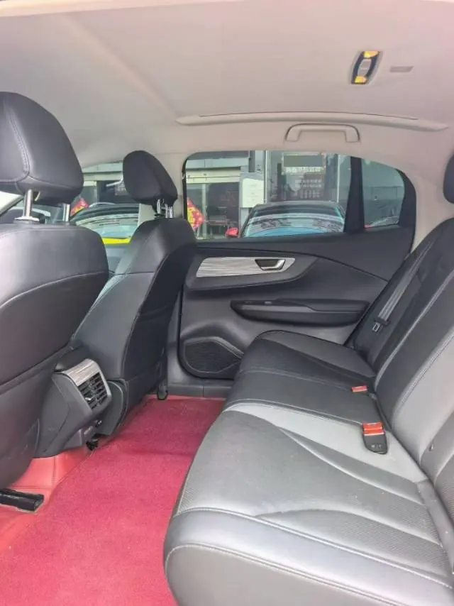 HongQi 2023 E-QM 5 560km PLUS automatic gear 7