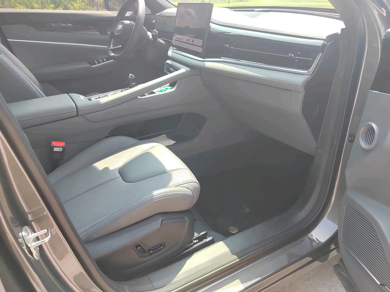 Geely 2026 Boyue 1.5TD Beautiful Automatic 13