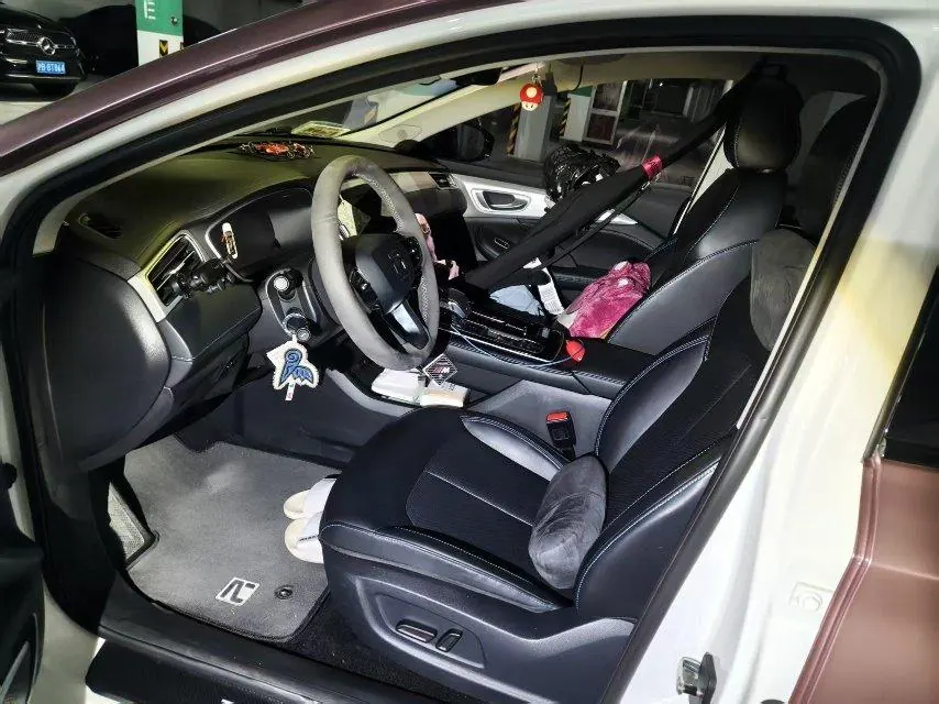Rising Auto 2020 ER 6 620km Smart Edition Automatic Gear 2