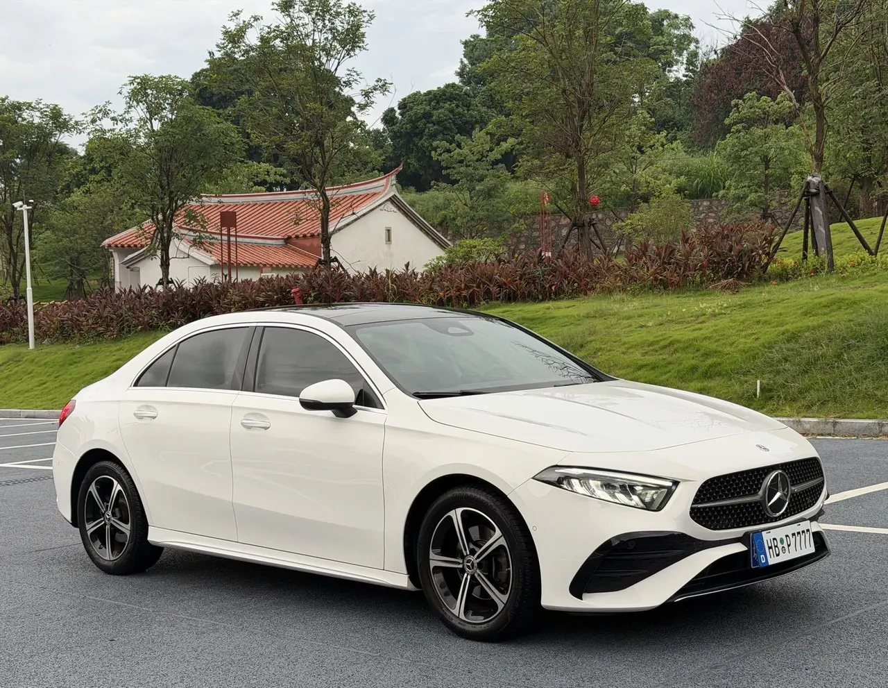 Mercedes Benz Class A 2023 A 200 L 1.3T Fashion Automatic Gear 3