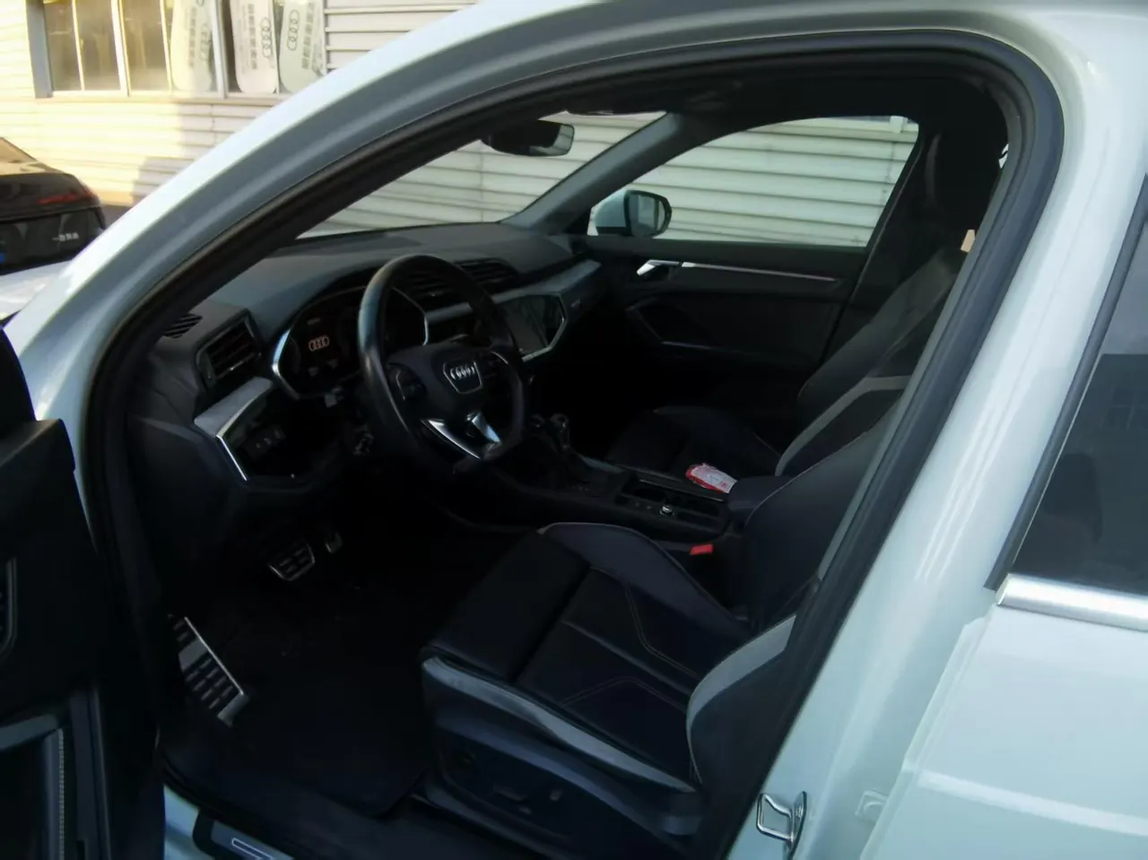 Audi 2023 Q3 1.4TFSI 35TFSI Aggressive Dynamic Automatic 5