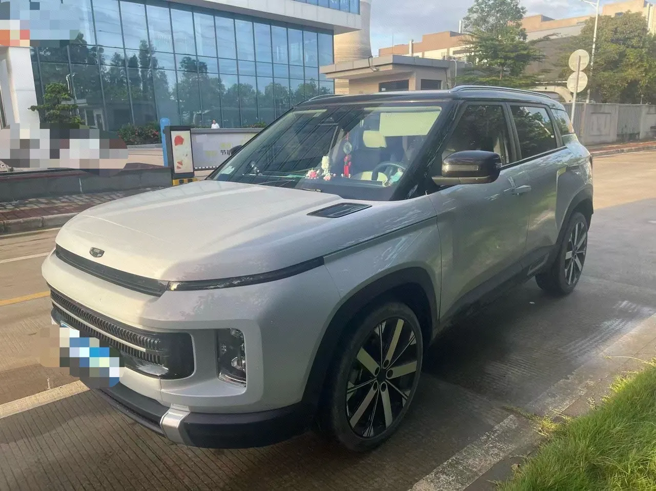 Open image lightbox: Geely 2023 icon 1.5TD protagonist automatic gear