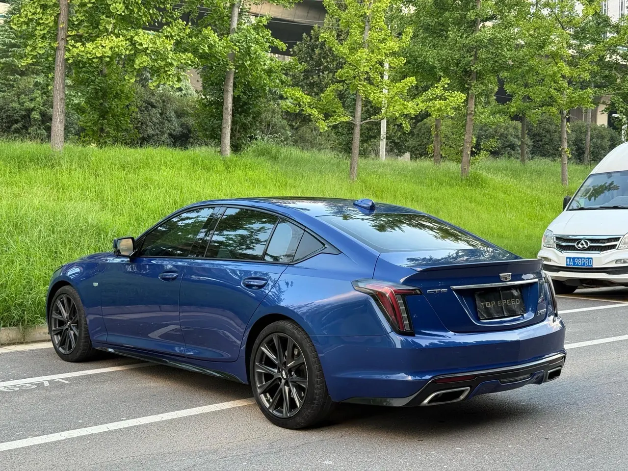 Cadillac 2020 CT5 2.0T 28T Platinum Sports Edition Automatic Gear 9