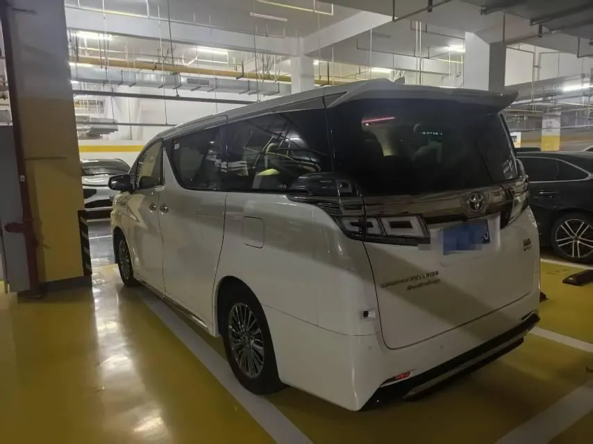 Toyota Wilfa (Imported) 2021 Crown Wilfa 2.5 Stepless Crown HV Extreme Edition Automatic Gear 4