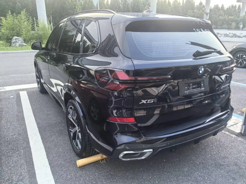 BMW 2025 X5 xDrive30Li 48V 2.0T exclusive m sports obsidian night suit automatic gear 4