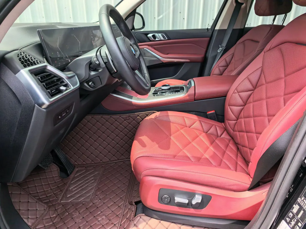 BMW 2025 X5 xDrive30Li 48V 2.0T exclusive m sports obsidian night suit automatic gear 7