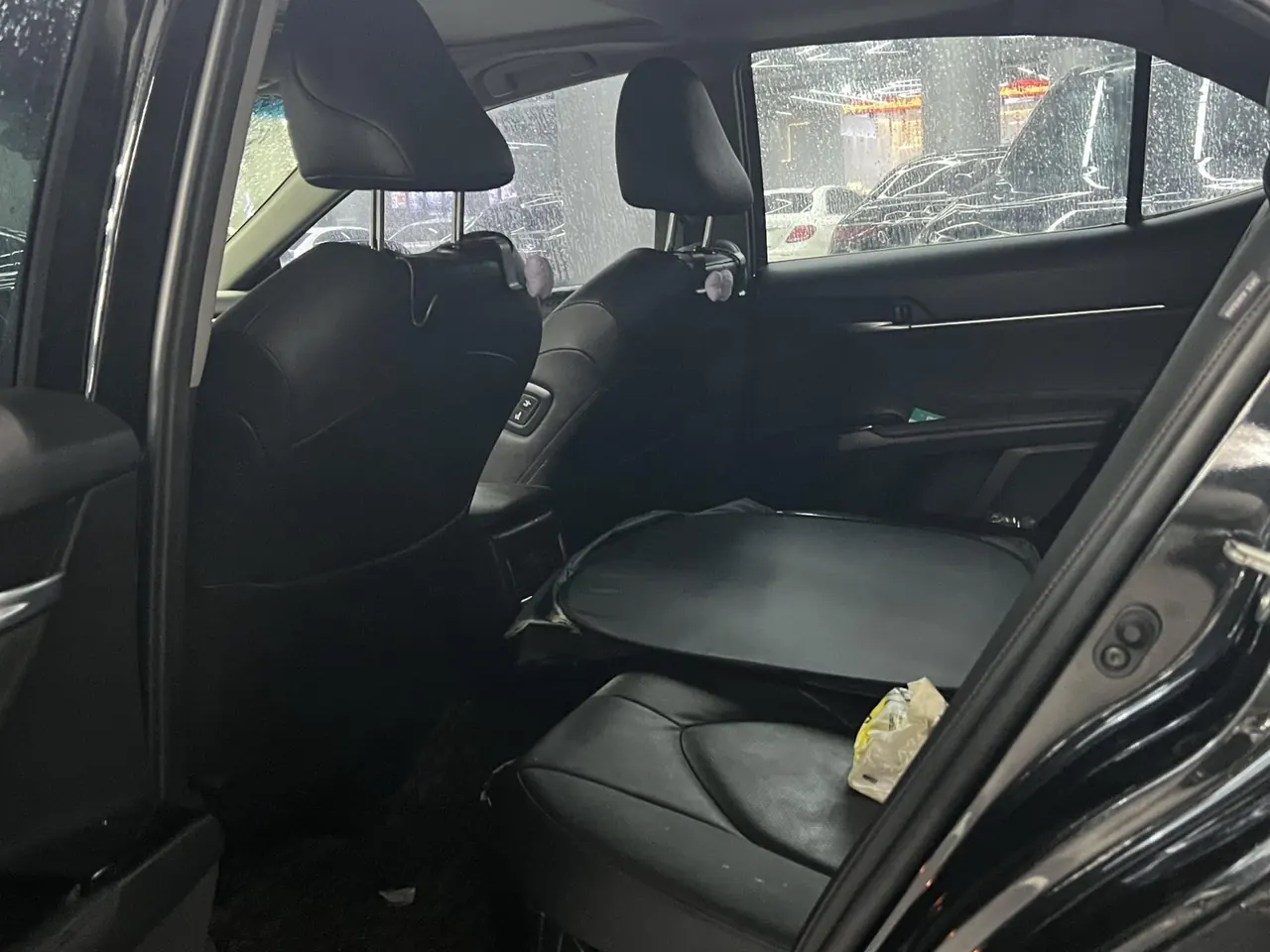 Toyota 2021 Camry Dual Engine 2.5HGVP Stepless Leading Edition Automatic Gear 5