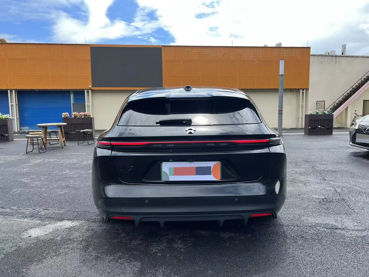 NIO 2023 ET5 75kWh Touring automatic gear 5