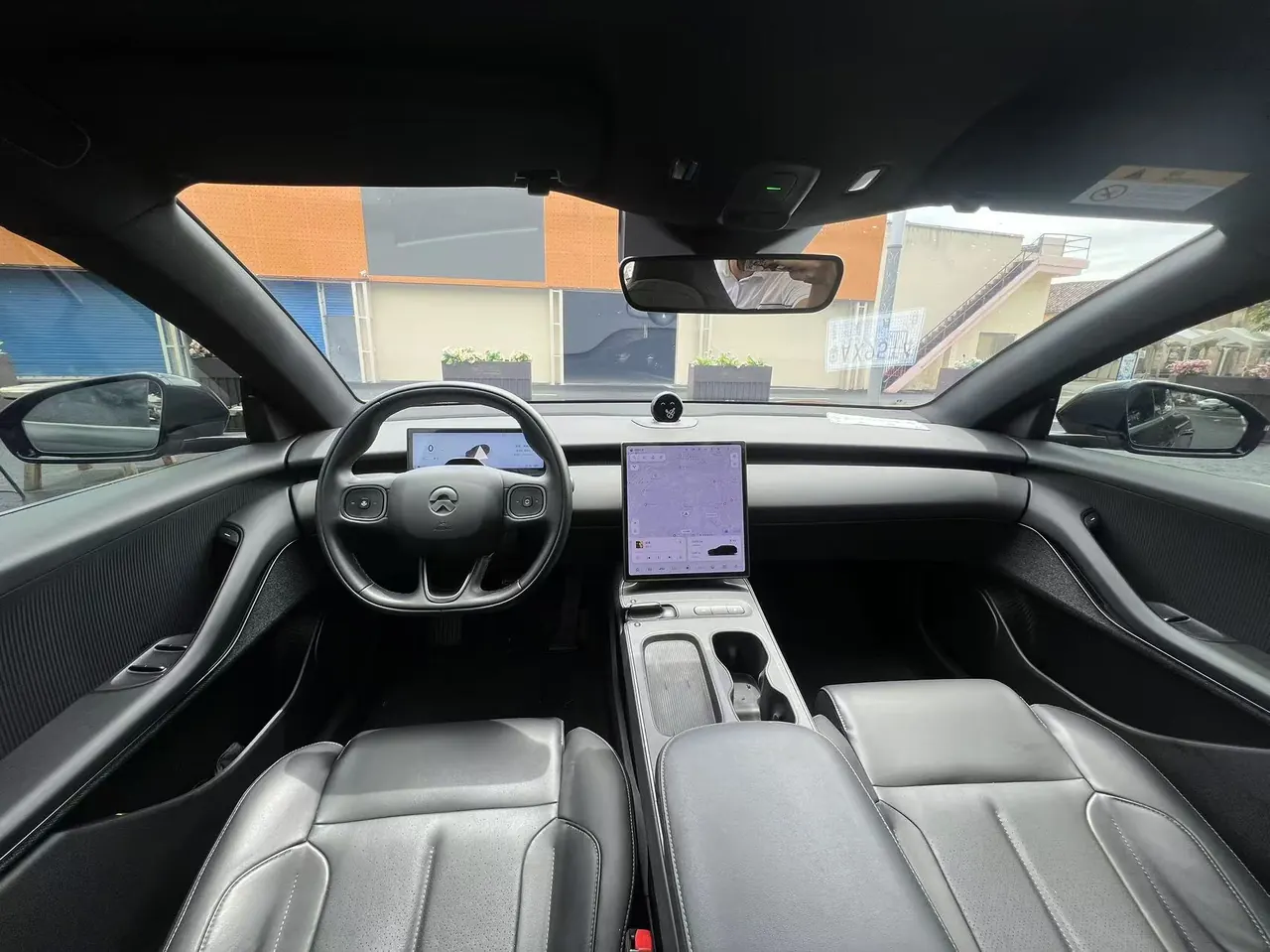 NIO 2023 ET5 75kWh Touring automatic gear 8