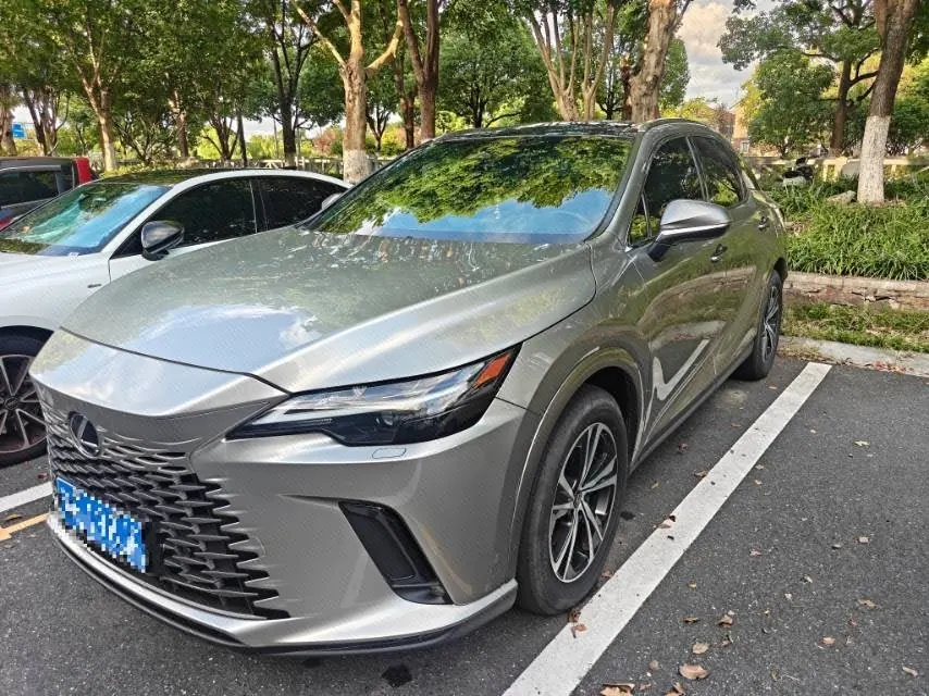 Open image lightbox: Lexus RX (Imported) 2023 RX350h 2.5 Stepless Two-Drive Comfortable Edition Automatic Gear