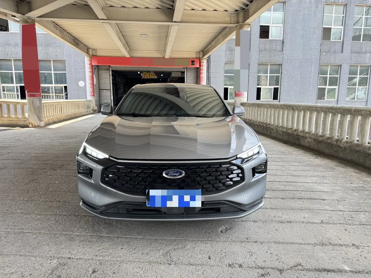 Ford 2023 Mondeo 1.5T EcoBoost 180 Shuya Automatic Gear 2