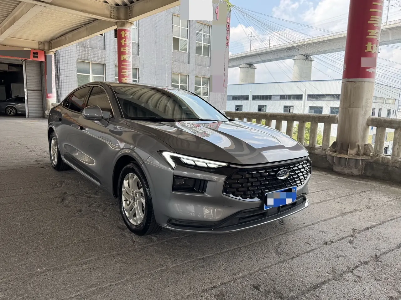 Ford 2023 Mondeo 1.5T EcoBoost 180 Shuya Automatic Gear 3