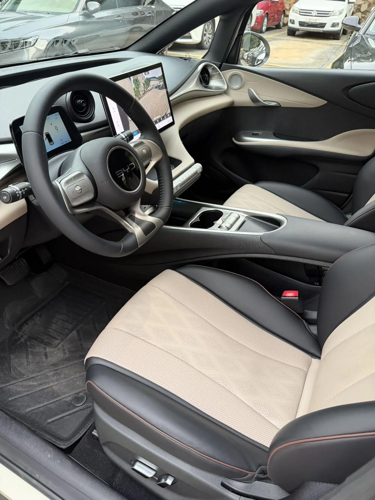 BYD 2025 Dolphins 420km Free Edition Automatic 4
