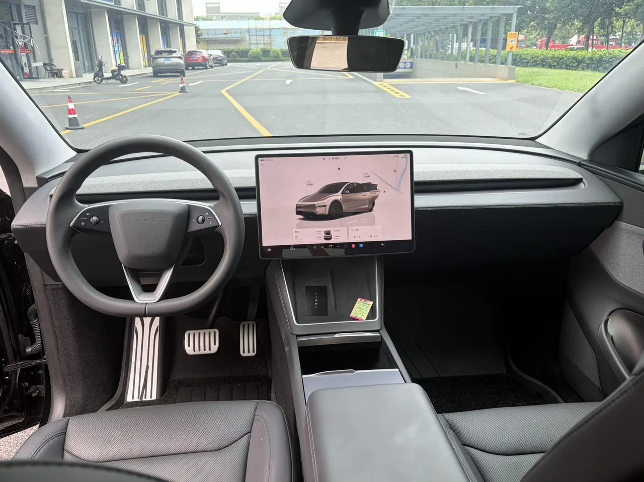 Tesla 2025 Model Y Rear Wheel Drive First Edition Automatic Transmission 7