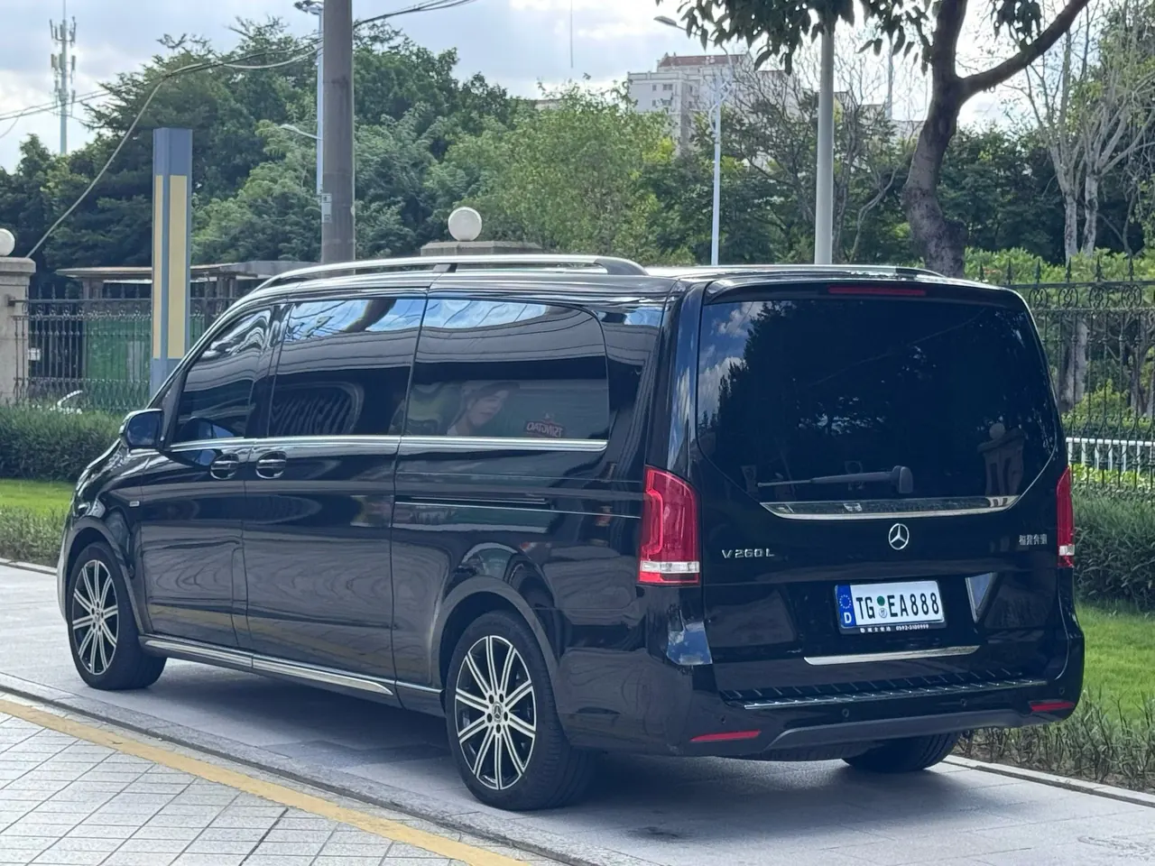 Mercedes Benz V 2022V 260 L 2.0T Deluxe Edition Automatic Gear 4