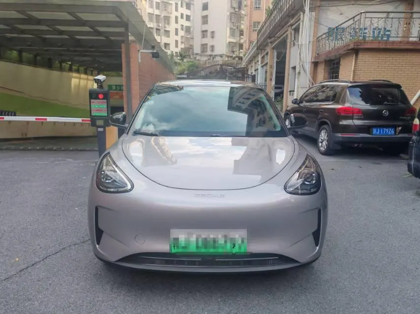 Geely 2025 Star Wish 310km Youth Edition Automatic Gear 2