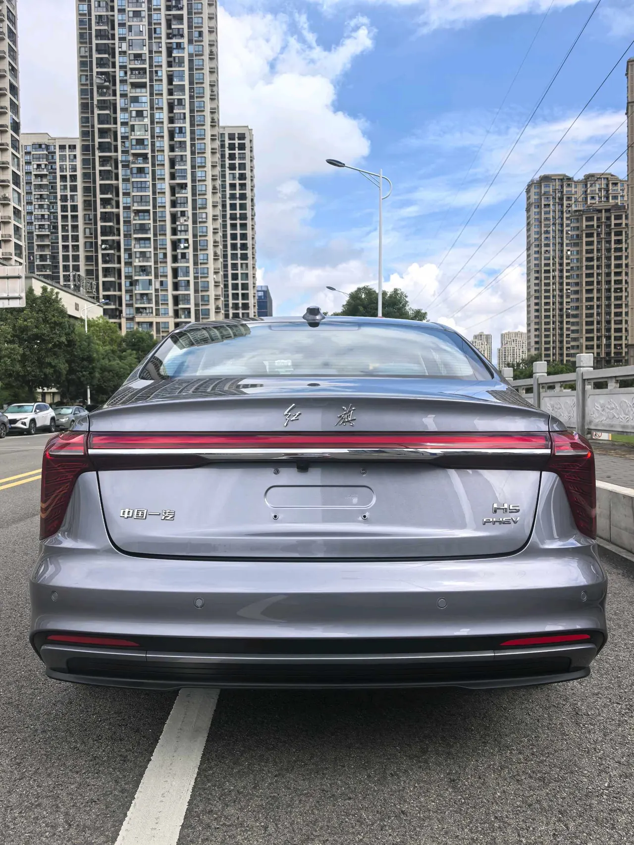 HongQi 2025 H5 PHEV 1.5T 170 Super Hybrid Automatic Gear 4