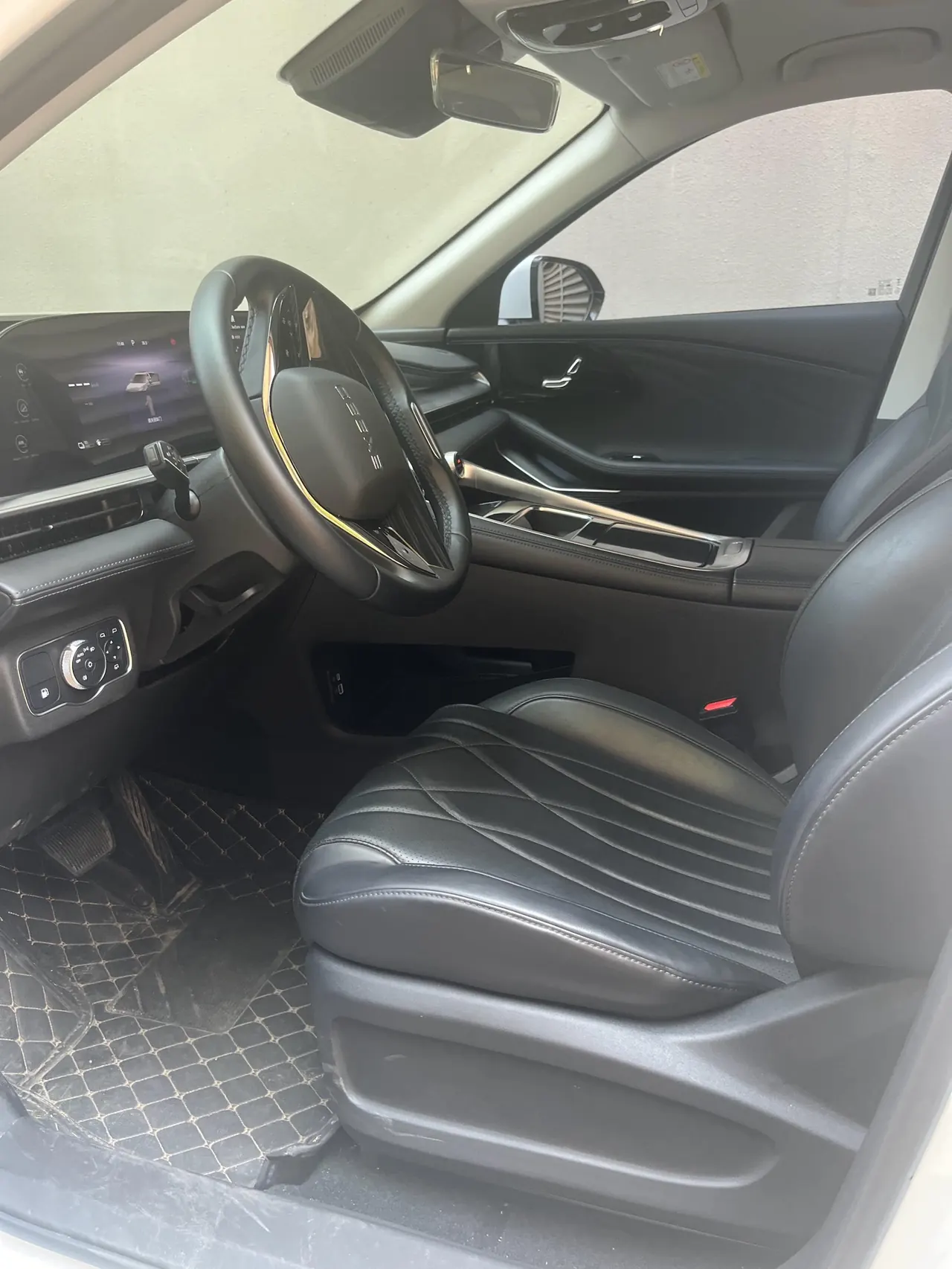 Xingtu 2025 Eu C- DM 1.5T Two-Drive Long Endurance Plus Automatic Gear 2