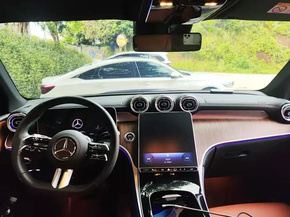 Mercedes Benz 2025 GLC 300 L 4MATIC 48V 2.0T Luxury 7-seat Automatic Gear 2