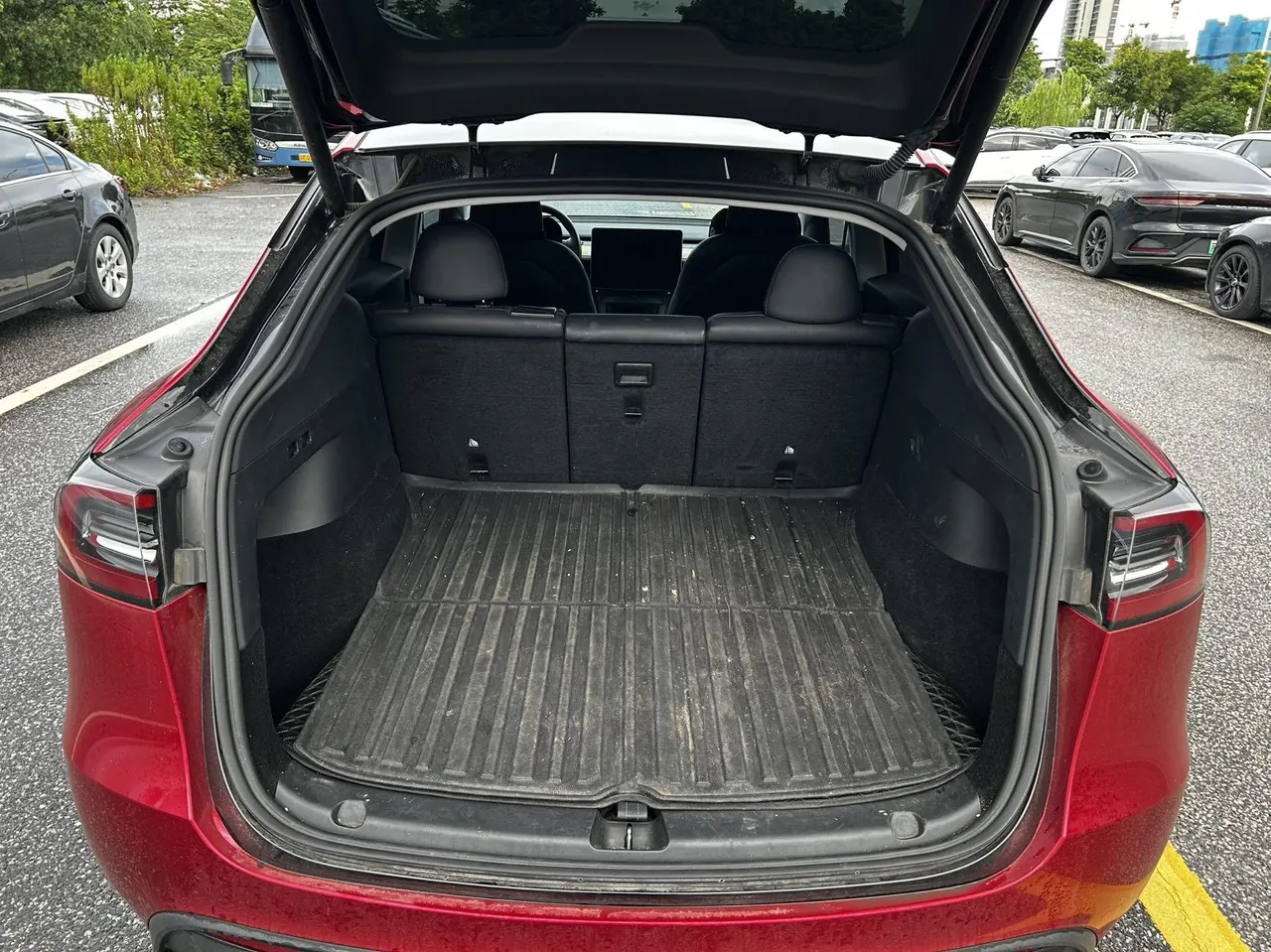 Tesla 2022 Model Y rear-wheel drive version (facelift) automatic gear 12