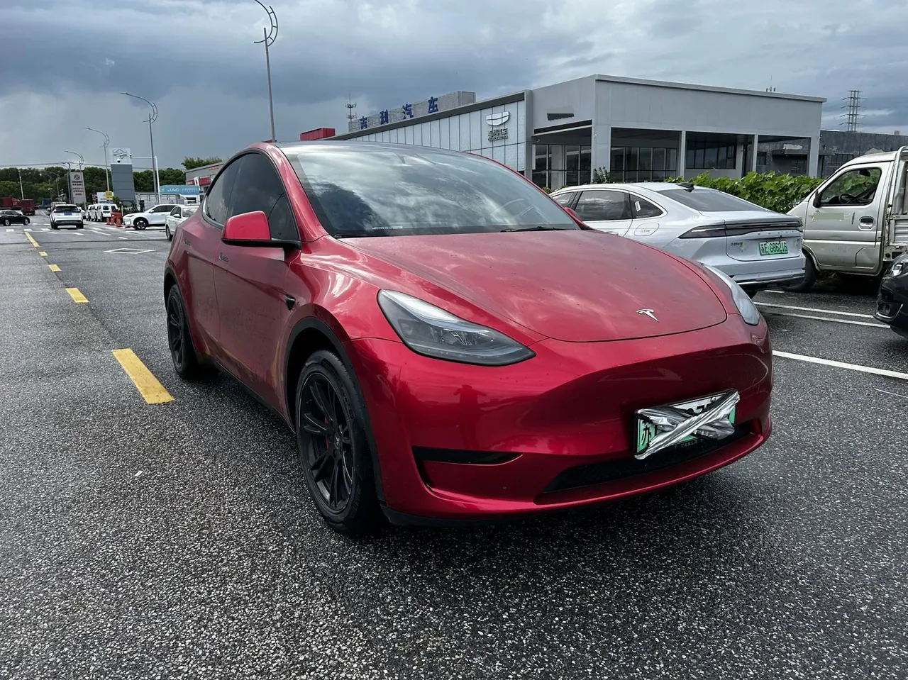 Tesla 2022 Model Y rear-wheel drive version (facelift) automatic gear 2