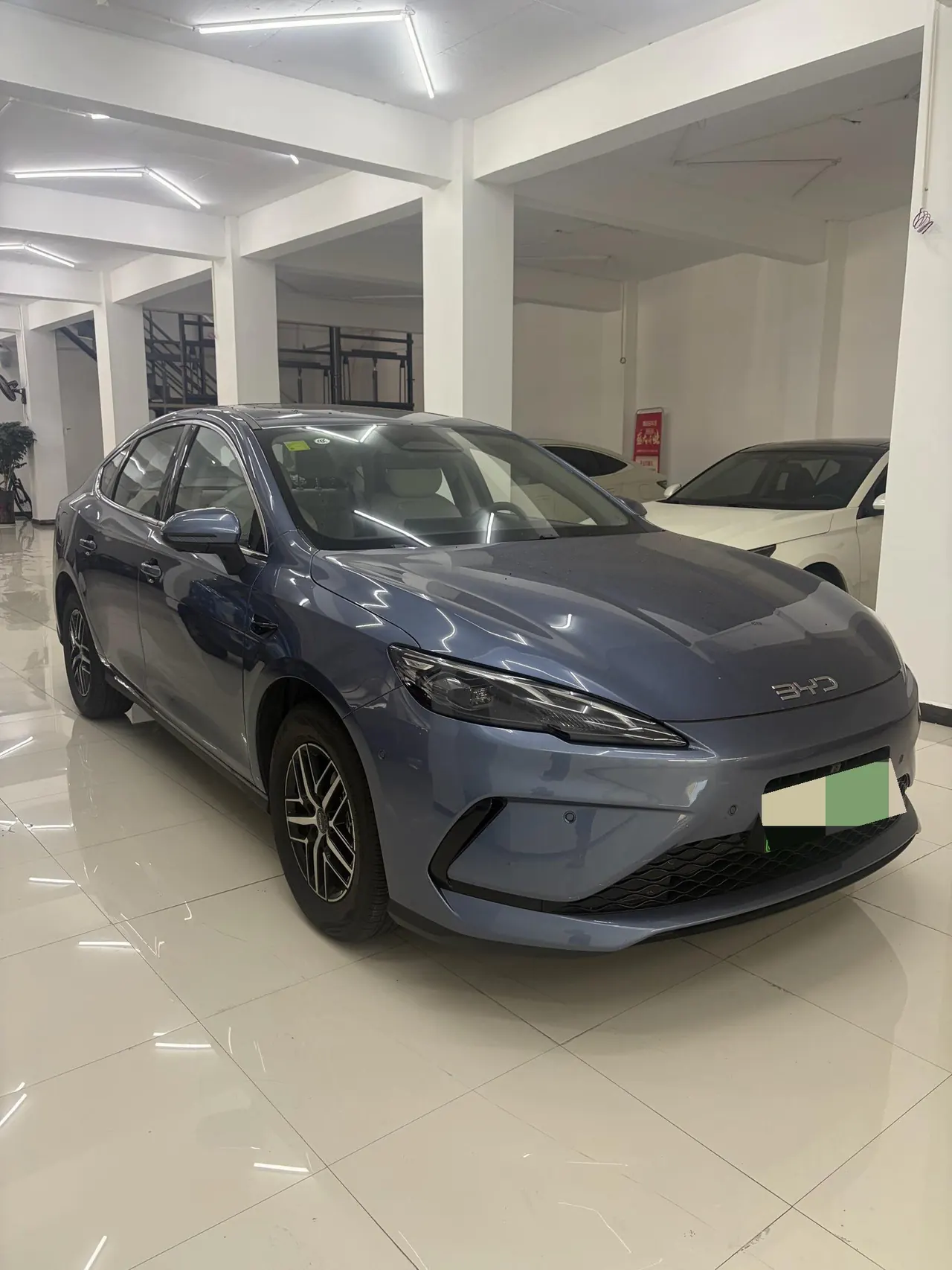 BYD 2025 seals 05 DM-i 1.5 stepless smart driving version 120KM flagship automatic gear 3