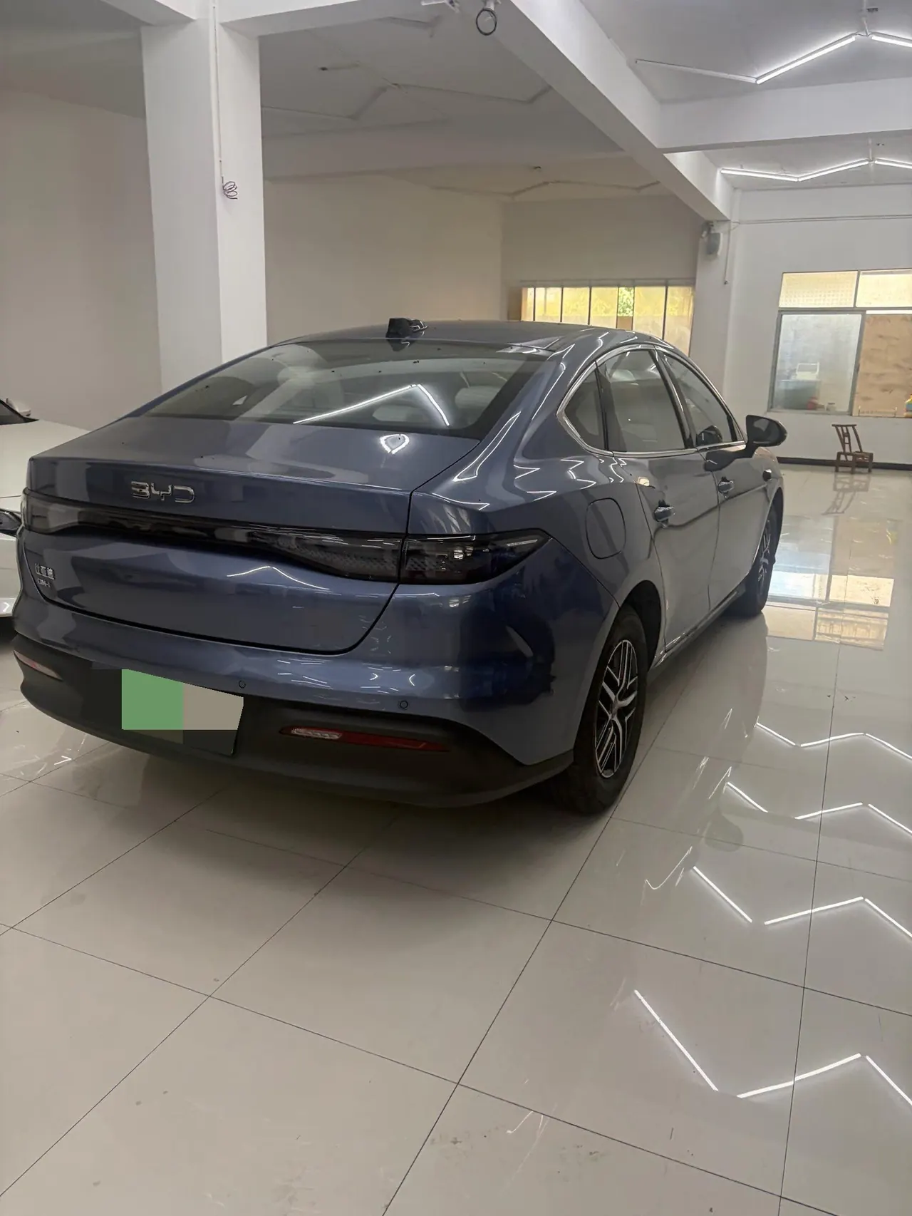 BYD 2025 seals 05 DM-i 1.5 stepless smart driving version 120KM flagship automatic gear 9