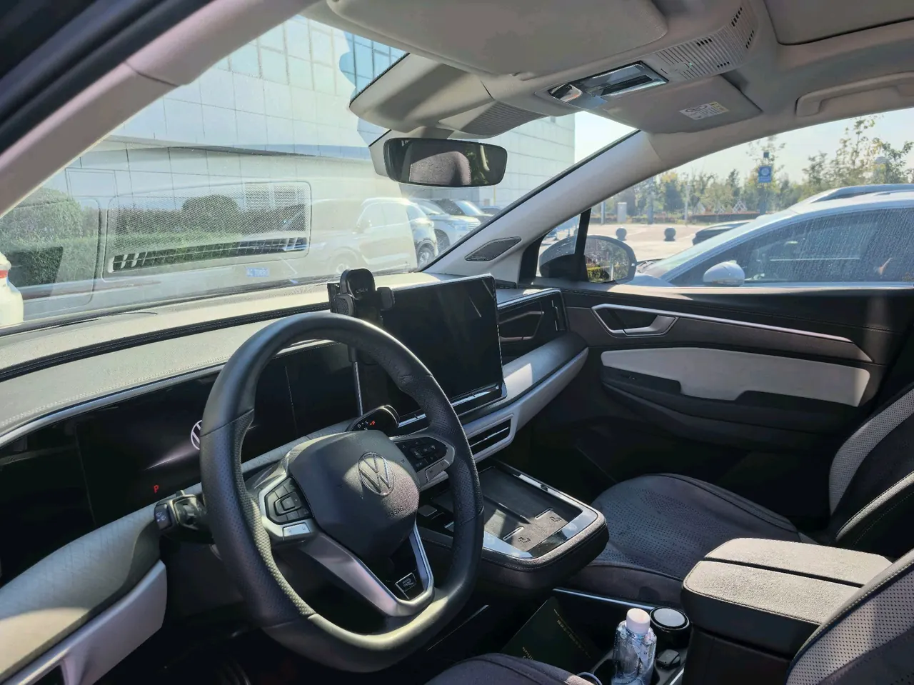 Volkswagen 2024 2.0TSI 380TSI 4-wheel Flagship 7-seat Automatic Transmission 3
