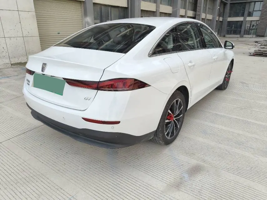 Roewe 2025 D7 DMH 1.5 World Championship Edition Automatic Gear 4