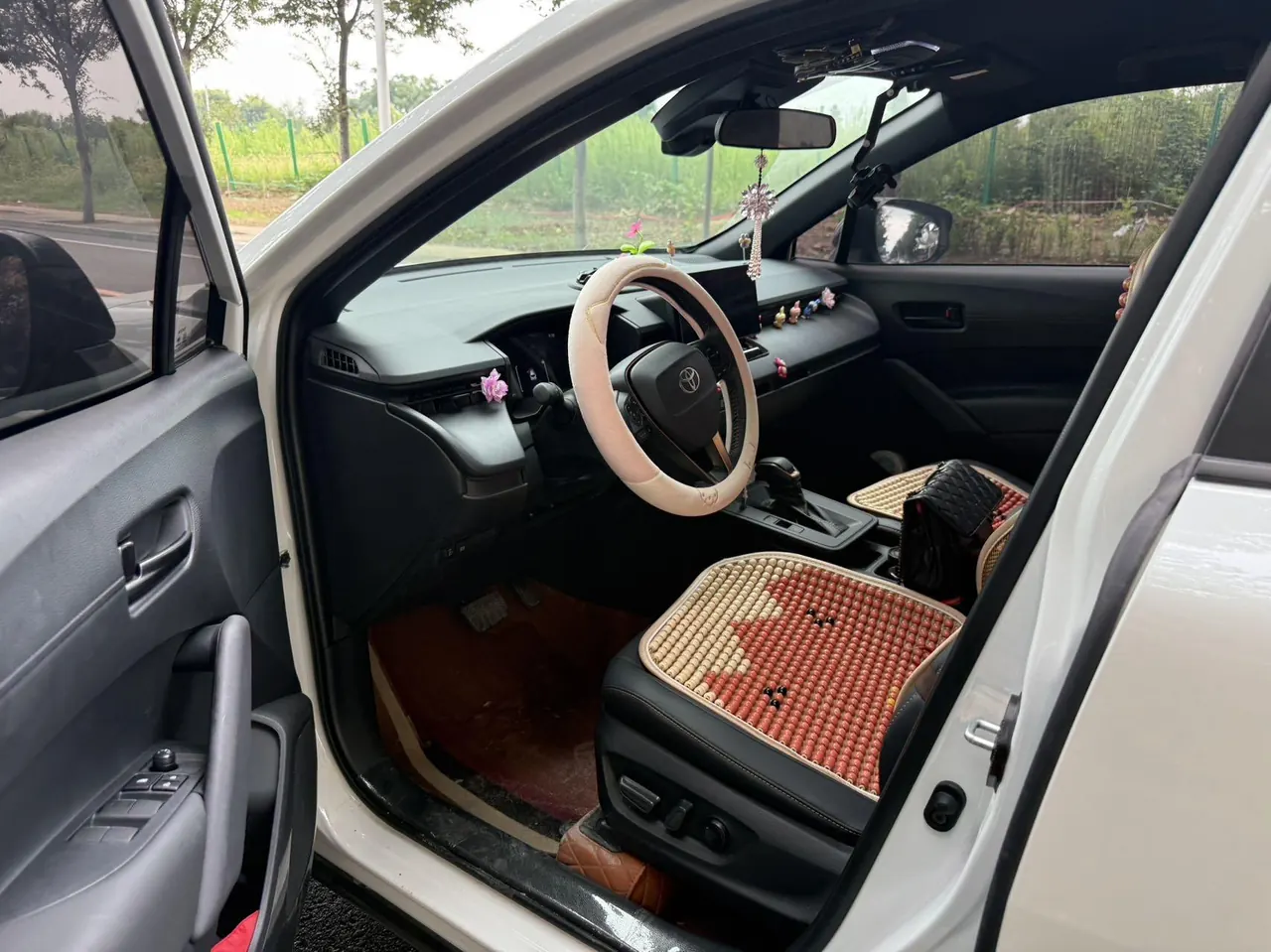 Toyota 2025 Front Landa 2.0 Stepless Elite plus Edition Automatic Gear 6