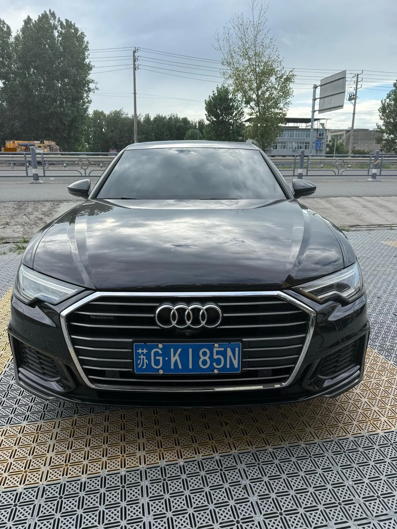 Audi 2022 A6L 2.0TFSI 45TFSI Quattro Selected Elegant Automatic Gear 4