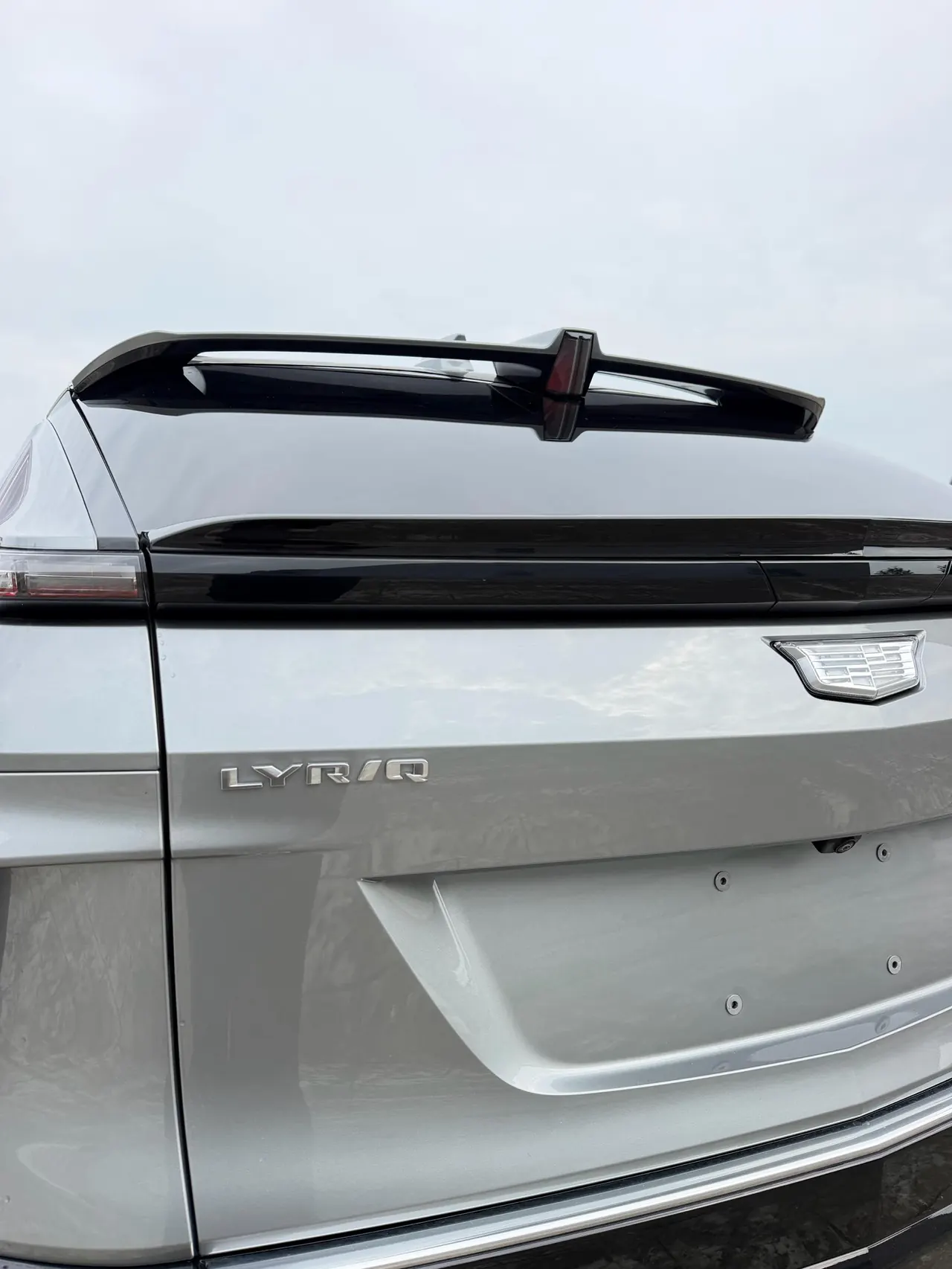 Cadillac 2024 LYRIQ (Sharp Song) Rear Drive Standard Endurance Deluxe Edition Automatic Gear 7